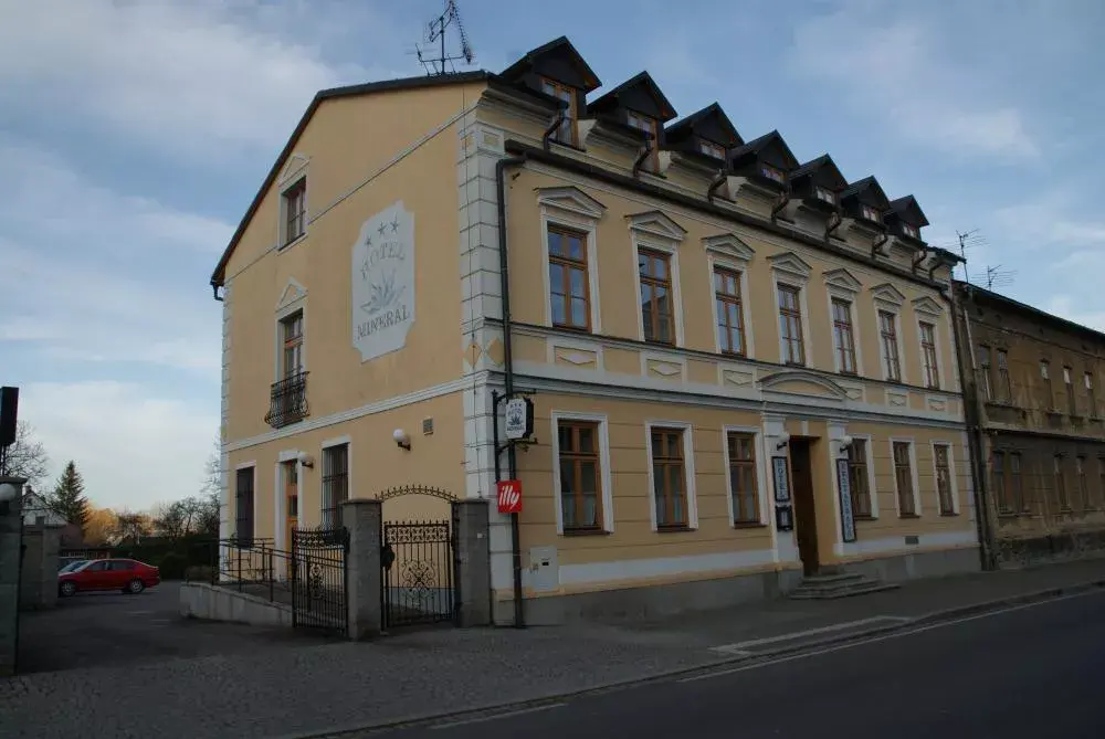 Hotel Minerál